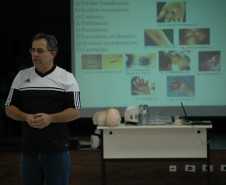 “O mais importante é que esse aprendizado não se limita apenas à escola, eles podem levar para a casa também”, afirma o cabo do Bombeiro Militar, Márcio Carneiro Moraes.