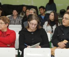 A 1ª Formação Pedagógica de Docentes que Atuam nas Escolas das Ilhas do Litoral Paranaense se encerrou nesta sexta-feira (20), em Paranaguá.
