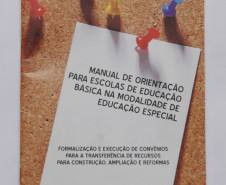 Encontro serviu para discutir gestão das entidades e reforçar o diálogo existente entre as instituições e o governo do Estado do Paraná.