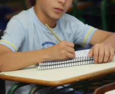 Alunos reiniciam as atividades nas escolas da rede estadual e Secretaria da Educação realiza ações do Plano de Metas do 2º semestre.