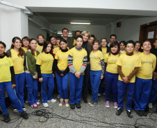 A Secretaria de Estado da Educação promoveu reunião com os chefes e os membros das comissões eleitorais constituídas dosNúcleos Regionais de Educação para repassar orientações sobre as eleições para diretores das escolas da rede pública de ensino do Paraná, marcadas para acontecer no dia 23 de novembro.