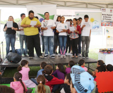 Música é uma linguagem universal que pode ser um dos melhores métodos de aprendizagem, pois estimula a função cognitiva e audição.