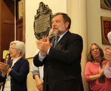 Programa vai percorrer as 32 regionais de educação incentivando a prática da leitura e escrita por meio de apresentações culturais, oficinas e palestras.