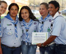 Após a cerimônia, o grupo escoteiro Zilda Arns se reuniu com os pais e responsáveis para apresentar os objetivos do grupo e as atividades desenvolvidas no primeiro semestre.