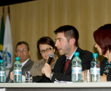 O Programa Nacional de Controle do Tabagismo lançou nesta quinta-feira (16), em Curitiba, o projeto piloto do Programa Saber Saúde, do Ministério da Saúde.