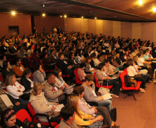Paraná foi o primeiro Estado a trabalhar disciplina como área do conhecimento. Evento discute disciplina nas salas de aula, com respeito à diversidade religiosa