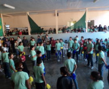 Projeto pretende familiarizar alunos com produção de notícias e difusão de suas produções culturais.