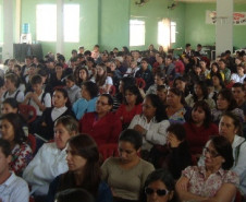 Na terça-feira (04), o lançamento do "Movimento Paraná Sem Corrupção" em Nova Tebas reuniu cerca de 350 pessoas que participaram de palestra sobre corrupção, reflexos negativos nos direitos sociais, individuais e coletivos e formas de combate.
