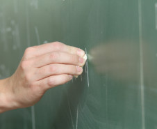 Governo paga segunda parcela da equiparação