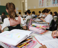 Governo paga segunda parcela da equiparação