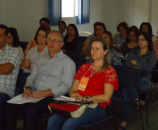 Encontro realizado no Núcleo Regional de Educação de Maringá.