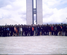 Alunos paranaenses participam do Parlamento Jovem