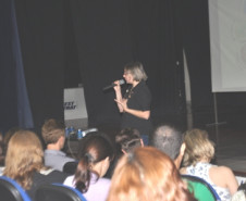 Evento é uma ação da SEED para melhorar oferta da educação em tempo integral no estado do Paraná. Proposta será discutida de forma coletiva com atividades que vão até quinta-feira (11).