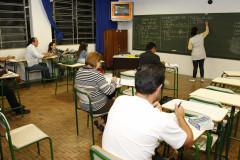 Matrículas para EJA iniciam em 6 de janeiro