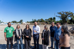 Roni visita escolas do litoral