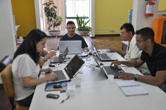 Técnicos pedagógicos de Educação Física da Secretaria de Estado da Educação (SEED) participaram nessa terça-feira (20) da Hora Atividade Interativa (HAI) com cerca de 100 professores da disciplina de todo o estado. 