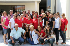 O ônibus foi entregue à Apae Padre Anchieta, de Goioerê. O veículo é totalmente adaptado para transportar os estudantes.