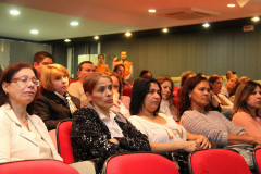 O programa é inédito no Brasil e beneficiará mais de 2,5 mil escolas e suas comunidades.