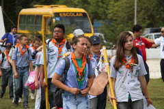 Estudantes da rede estadual participaram no sábado (1/12) do Primeiro Acampamento de Grupos Escoteiros do Paraná, em Balsa Nova, na Região Metropolitana de Curitiba. O encontro que aconteceu no sábado (1/12), reuniu mais de 2 mil jovens e promoveu integração com atividades educativas. Confira mais fotos em: http://www.flickr.com/photos/flavioarns/sets/72157632146820176/