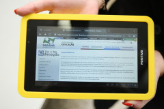 Os 31 equipamentos recuperados foram jogados no quintal de uma casa, durante perseguição a suspeitos em São José dos Pinhais. O roubo aconteceu no dia 25 de janeiro.