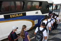 PALMEIRA/PR 20 DE FEVEREIRO DE 2013 - COLÉGIO ESTADUAL DOM ALBERTO GONÇALVES - Transporte Escolar.