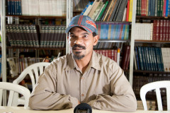 20-03-13 - Curitiba - Valdemir Aparecido Moraes estuda Segurança no Trabalho.