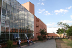 Visita de Flávio Arns ao Colégio Estadual Pilar Maturana, em 2011. <br />
<br />
Veja mais fotos em: <a href=" http://www.flickr.com/photos/flavioarns/sets/72157627875497483/with/6290316230/" target="_blank"> http://www.flickr.com/photos/flavioarns/</a>