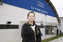 Colegio Estadual Yvone Pimentel. Na foto, a aluna Isabel Ventura, presidente do Gremio Kampa. Curitiba, 08/04/2013.