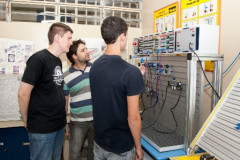 Também há vagas para Formação de Docentes e para Programa Nacional de Integração da Educação Profissional com a Educação Básica, na Modalidade de Educação de Jovens e Adultos (Proeja).