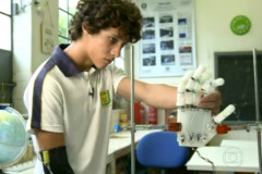 Alunos do Núcleo de Altas Habilidades/Superdotação de Londrina mostram seu trabalho no programa Encontro com Fátima Bernardes.