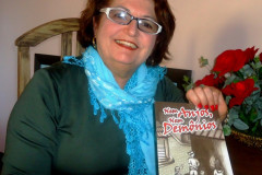 Professora de Centro Socioeducativo  de Cascavel lança livro sobre a formação social de adolescentes, baseado em sua experiência profissional.