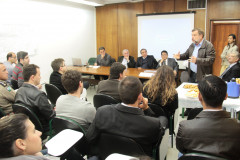 Vinte e seis profissionais iniciam seu trabalho na próxima semana. Proposta é dar maior agilidade nos processo de melhorias na infraestrutura das escolas. <br />
<br />
Veja mais fotos em: <a href=" http://www.flickr.com/photos/flavioarns/sets/72157634646651333/" target="_blank"> http://www.flickr.com/photos/flavioarns/</a>