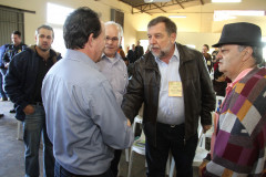 O vice-governador e secretário da Educação, Flávio Arns, participou de uma das últimas conferências municipais de educação, em São José das Palmeiras, no início de julho. <br />
<br />
Veja mais fotos em: <a href=" http://www.flickr.com/photos/flavioarns/sets/72157634473330686/with/9206101198/" target="_blank"> http://www.flickr.com/photos/flavioarns/</a>