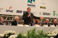 Programa Nacional de Acesso ao Ensino Técnico e Emprego (Pronatec) foi discutido em Fórum de Apoio à Formação realizado em Curitiba. <br />
<br />
Veja mais fotos em: <a href=" http://www.flickr.com/photos/flavioarns/sets/72157634778204071/" target="_blank"> http://www.flickr.com/photos/flavioarns/</a>