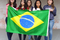 Alunos de Paranaguá e da Polônia continuam se comunicando pelas redes sociais. Projeto ficou entre 50 finalistas do Educador Nota 10.