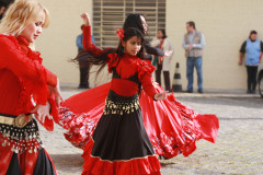 Apresentação do Grupo Kallons, em 2011, na SEED.