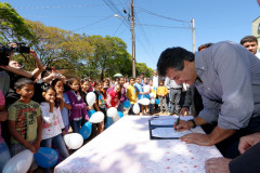 Governador Beto Richa assinou a ordem de serviço para obras no Colégio Estadual do Campo Centrão, no município de Querência do Norte.