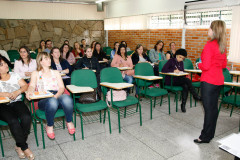 Profissionais da educação que atuam em salas de recursos multifuncionais participam de evento sobre avaliação psicoeducacional.. 22-10-13.