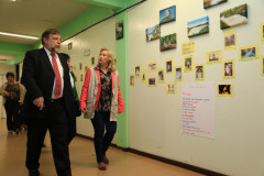 10 computadores foram doados pelo Departamento de Trânsito do Paraná (Detran) para serem utilizados no laboratório de informática do colégio. <br />
<br />
Veja mais fotos em: <a href="http://www.flickr.com/photos/flavioarns/sets/72157637085162604/" target="_blank"> http://www.flickr.com/photos/flavioarns </a>