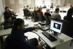 Estão disponíveis para inscrição 300 vagas do Curso de Especialização em Gestão Pública. Iniciativa é direcionada a pedagogos. Na foto, uma capacitação da Escola de Governo. Imagem meramente ilustrativa.