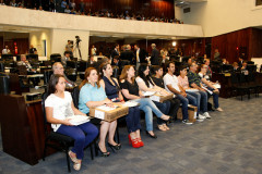 Assembleia Legislativa, alunos da rede estadual recebem prêmios pelas melhores redações sobre o poder legislativo, com a presença do secretário e vice governador do estado Flávio Arns. 09-12-13.