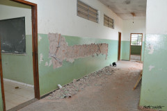 Os longos anos de espera dos alunos e professores da Escola Estadual Humberto Alencar Castelo Branco, no município de Guairaçá, no Noroeste, chegaram ao fim. Na próxima semana começam as obras de revitalização e ampliação da escola, que atenderá 840 alunos, o dobro da capacidade atual.