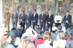 Beto Richa lançou a segunda fase do programa Brigada Escolar, que neste ano formará 14 mil brigadistas nas escolas da rede estadual do Paraná. <br />
<br />
Veja mais fotos em: <a href=" http://www.flickr.com/photos/flavioarns/sets/72157641118537393/" target="_blank"> http://www.flickr.com/photos/flavioarns/</a>