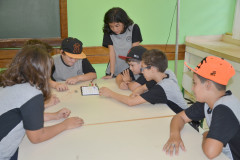 Além de robótica estudantes participam de atividades culturais e esportivas no período em que não estão em sala de aula. 