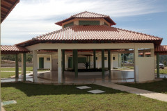 O novo prédio do Colégio Estadual Cacique Kofej, em São Jerônimo da Serra, ajuda na preservação da cultura indígena e une etnias num só espaço.