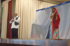 Evento segue até o dia 5 de maio e vai passar por oito municípios, nas regiões onde estão as maiores comunidades ciganas no Paraná.