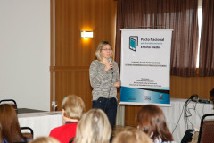 Podem participar todas as 1.448 escolas estaduais que ofertam ensino médio, onde trabalham cerca de 35 mil professores efetivos e temporários (PSS).