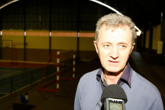 Colégio Estadual de Marmeleiro recebeu verba descentralizada para pintura e manutenção da quadra esportiva. 15-05-14.