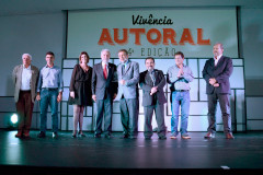 Projeto Vivência Autoral reúne escolas públicas estaduais e municipais para discutir e aprimorar metodologias educacionais.