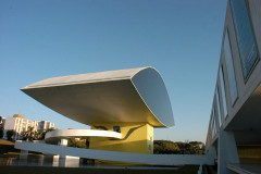 A entrada será gratuita mediante apresentação da identificação de professor. Visita será pelas exposições “Histórias do Acervo MON” e “João Turin”.